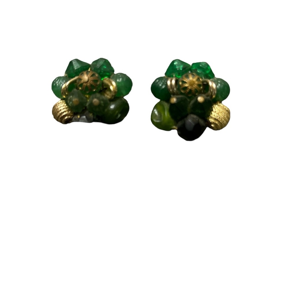 Vintage 50’s Green Cluster Old Money Gold Filigree Grannycore Clip Earrings